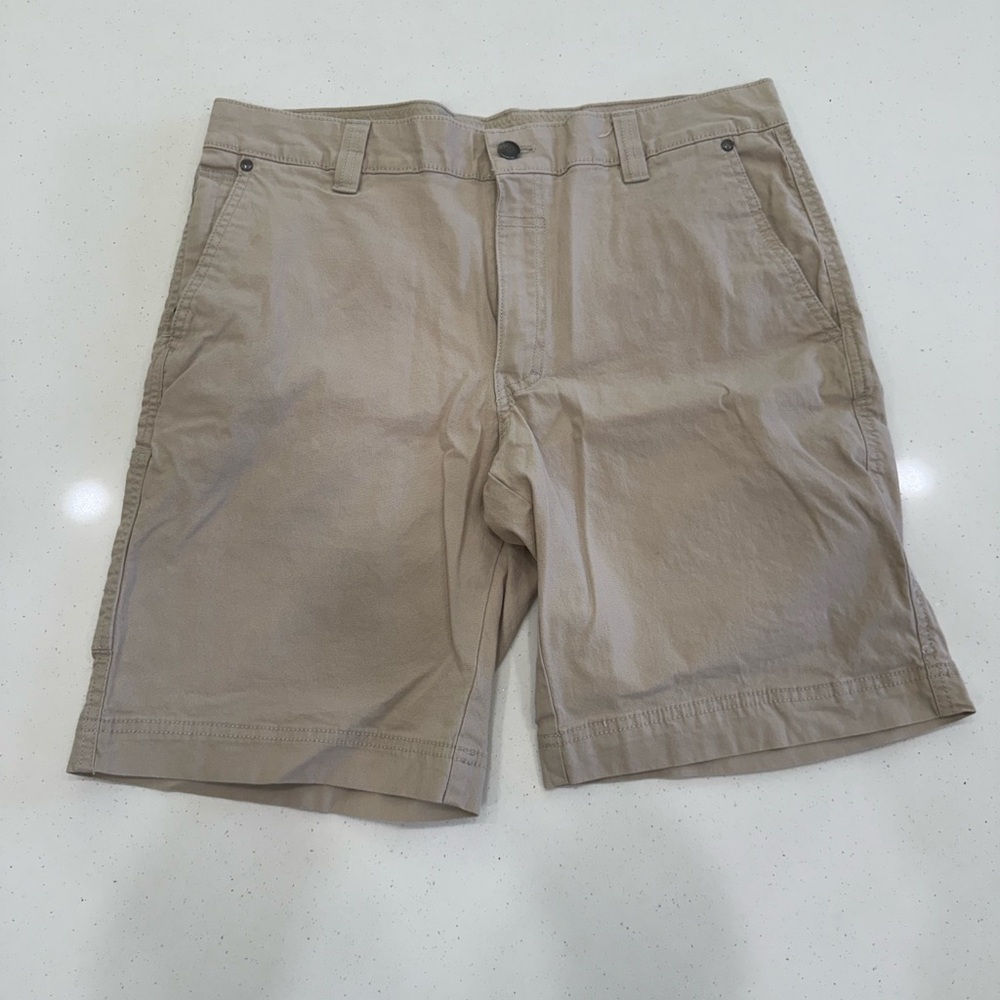 Men's Khaki Casual Shorts - Classic Chino Style
